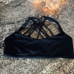Lululemon Free To Be Bra